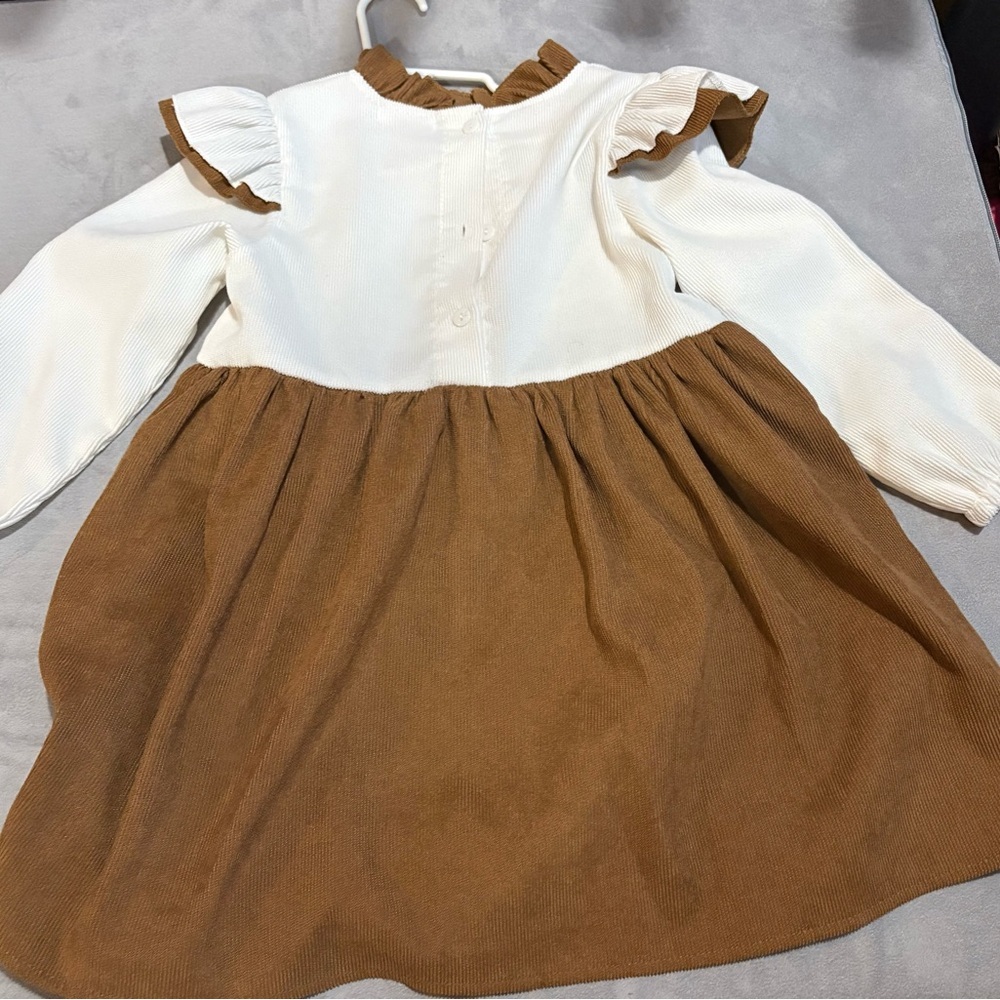 White and Brown Ruffle Sleeve Dress - Picture 2 of 3